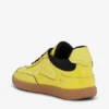 08 Sneakers