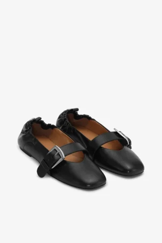 Buckle Strap Ballerinas in Black