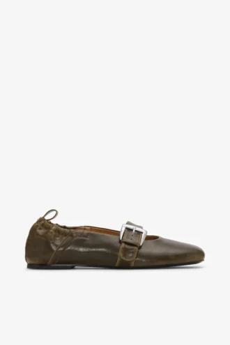 Buckle Strap Ballerinas in Dark-Olive