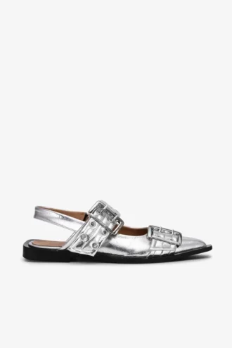 Feminine Buckle Ballerinas in Silver