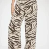 Lari Wide Jeans in Zebra Denim