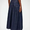 Skirt in Stretch Denim
