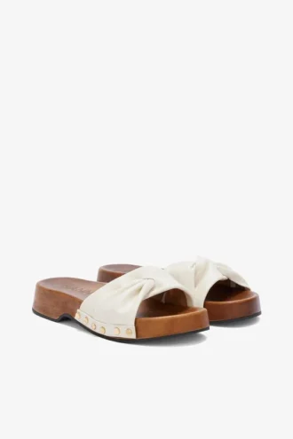 Tia Fairy Clog in White
